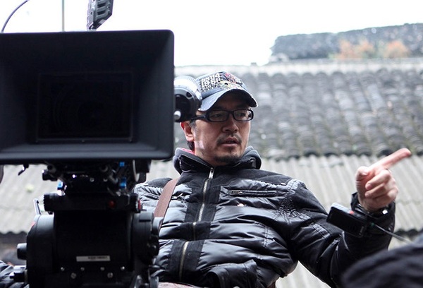 客座教授 余治林 编剧/导演